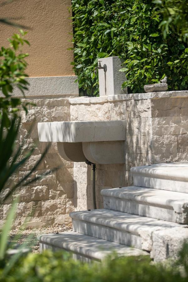 Apartment Vila Volicija Makarska Exterior foto
